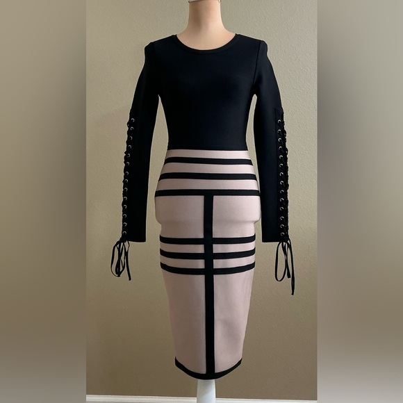 VENUS Black and Tan Pencil Skirt